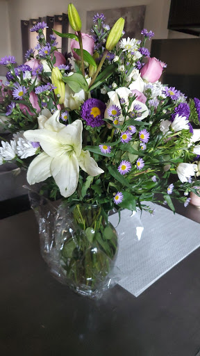 Florist «Commerce Flowers», reviews and photos, 2340 S Atlantic Blvd, Commerce, CA 90040, USA