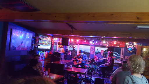 Family Restaurant «Yachats Underground Pub & Grub», reviews and photos, 125 Ocean View Dr, Yachats, OR 97498, USA