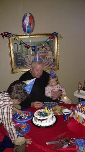 Clothing Store «Ross Dress for Less», reviews and photos, 581 Roosevelt Rd, Glen Ellyn, IL 60137, USA