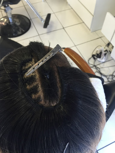 Beauty Salon «Blew Chocolate Salon», reviews and photos, 701 N Fort Harrison Ave, Clearwater, FL 33755, USA