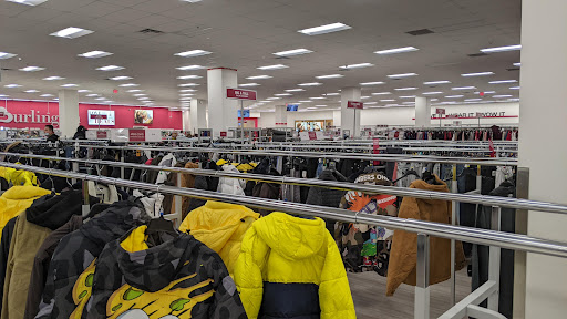 Clothing Store «Burlington Coat Factory», reviews and photos, 275 Main St #4, White Plains, NY 10601, USA