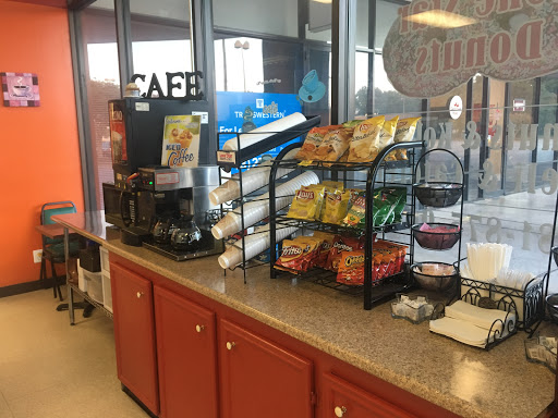 Frozen Yogurt Shop «Lone Star Donut & Frozen Yogurt», reviews and photos, 12136 Greenspoint Dr, Houston, TX 77060, USA