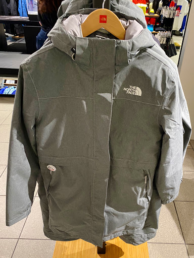 Clothing Store «The North Face», reviews and photos, 1245 Worcester St, Natick, MA 01760, USA