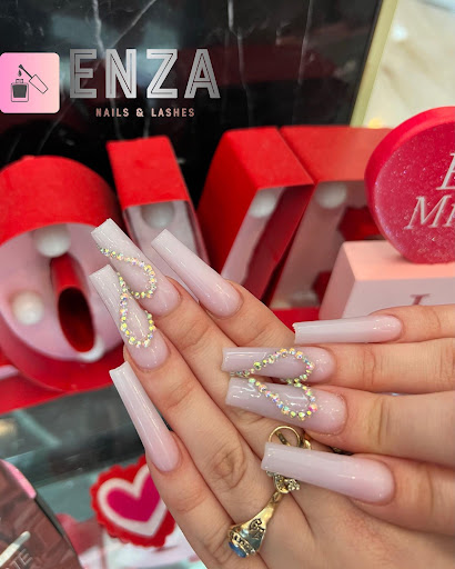 Enza Nails & Lashes