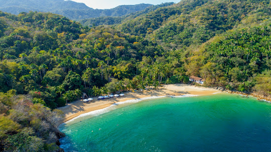 Majahuitas beach