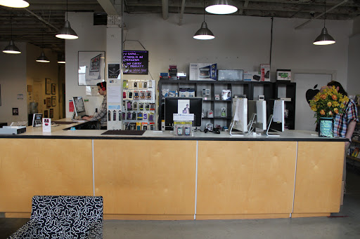 Computer Repair Service «The Mac Support Store», reviews and photos, 168 7th St, Brooklyn, NY 11215, USA