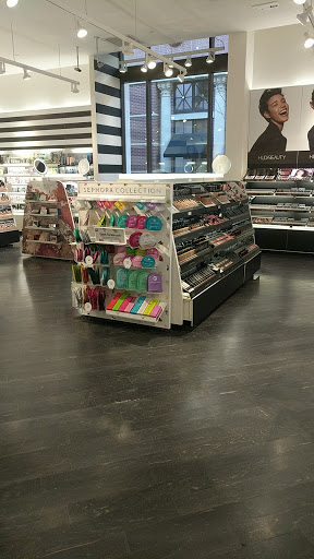 Cosmetics Store «SEPHORA», reviews and photos, 160 Crocker Park Blvd, Westlake, OH 44145, USA