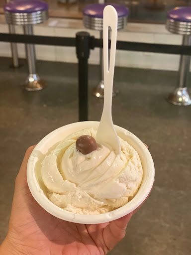 Ice Cream Shop «Purple Door Ice Cream», reviews and photos, 205 S 2nd St, Milwaukee, WI 53204, USA