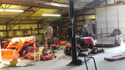 Carroll County Tractor and Lawnmower Repair in Berryville, Arkansas