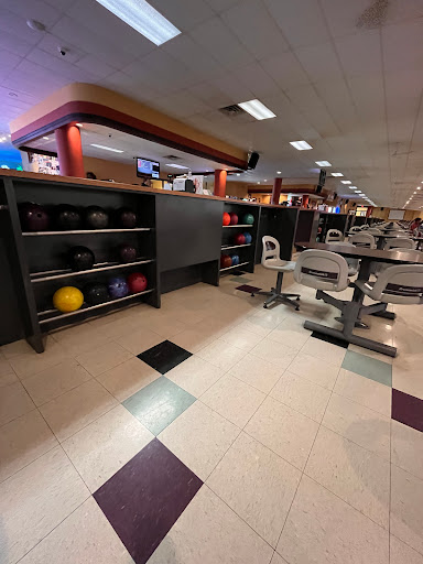 Bowling Alley «Bowl-A-Vard Lanes», reviews and photos, 2121 E Springs Dr, Madison, WI 53704, USA