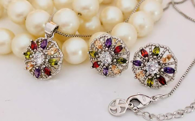 Marys joyas y accesorios de acero - Joyería