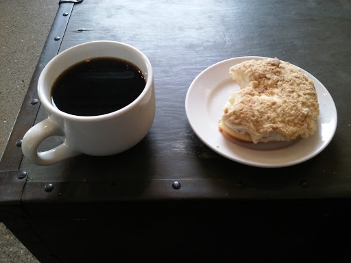 Donut Shop «The Dancing Donut», reviews and photos, 1134 E 54th St G, Indianapolis, IN 46220, USA