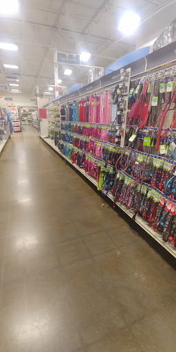 Pet Supply Store «PetSmart», reviews and photos, 2216 E Springs Dr, Madison, WI 53704, USA