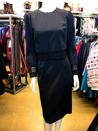 Clothing Store «Shwop», reviews and photos, 5239 SE Woodstock Blvd, Portland, OR 97206, USA