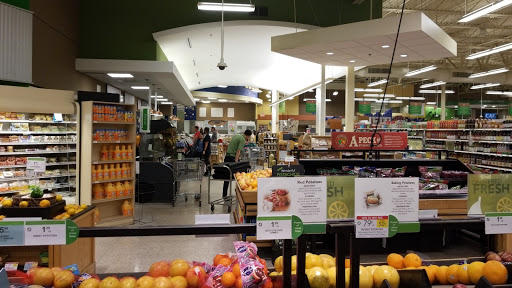 Supermarket «Publix Super Market Sabor at Hialeah», reviews and photos, 3251 E 2nd Ave, Hialeah, FL 33013, USA
