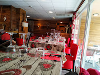 Atmosphère du Restaurant L'Escapade à Loudenvielle - n°12