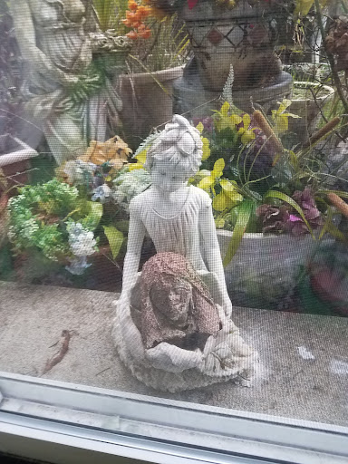 Beauty Salon «New Yorker Styling Salon», reviews and photos, 8813 Bridgeport Way SW # 305, Lakewood, WA 98499, USA