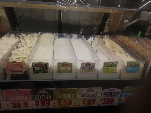 Grocery Store «Superior Grocers», reviews and photos, 16100 Lakewood Blvd, Bellflower, CA 90706, USA