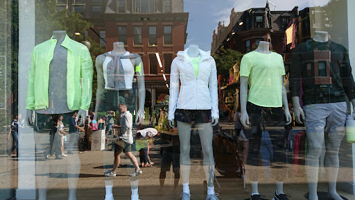 Sportswear Store «lululemon», reviews and photos, 337 Newbury St, Boston, MA 02115, USA