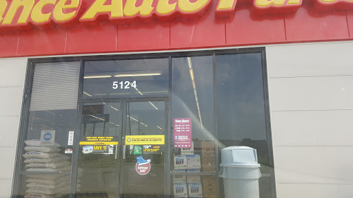 Auto Parts Store «Advance Auto Parts», reviews and photos, 5124 Hinkleville Rd, Paducah, KY 42001, USA