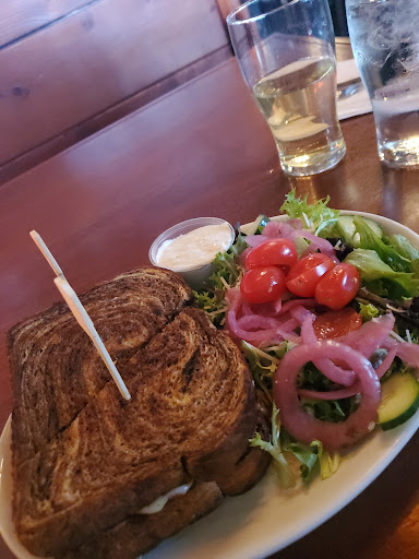 Brewpub «McMenamins Highland Pub & Brewery», reviews and photos, 4225 SE 182nd Ave, Gresham, OR 97030, USA