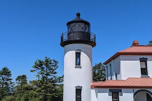 Admiralty Head Lighthouse image