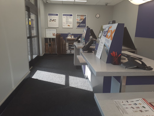 Shipping and Mailing Service «FedEx Ship Center», reviews and photos, 2600 Ellsmere Ave, Norfolk, VA 23513, USA