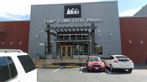Camping Store «REI», reviews and photos, 3509 Carlin Springs Rd, Falls Church, VA 22041, USA