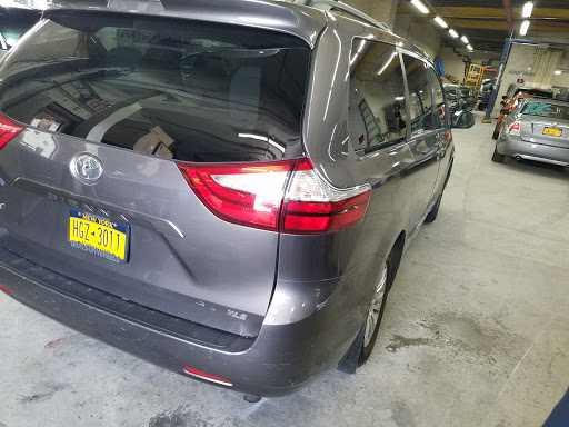 Auto Body Shop «Kings County Auto Body», reviews and photos, 168 Walworth St, Brooklyn, NY 11205, USA