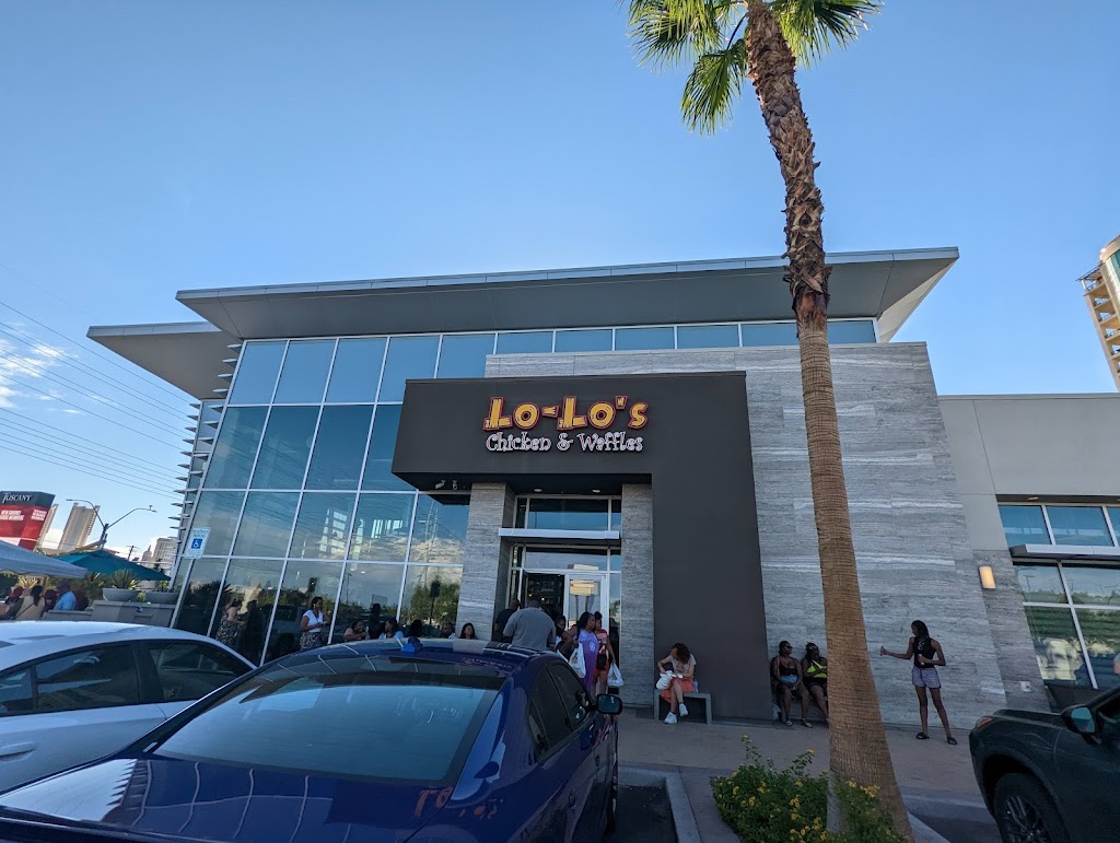 Lo-Lo's Chicken & Waffles 89169