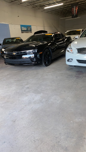 Used Car Dealer «Best Price Dealer», reviews and photos, 1074 NW 1st Ct, Hallandale Beach, FL 33009, USA