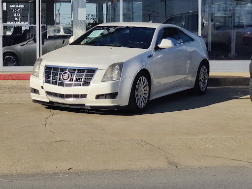 Used Car Dealer «DriveTime Used Cars», reviews and photos, 821 E Division St, Arlington, TX 76011, USA