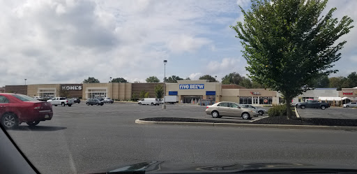 Variety Store «Five Below», reviews and photos, 648 N West End Blvd, Quakertown, PA 18951, USA