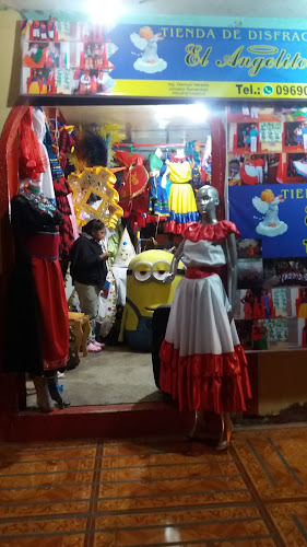 Tienda De Alquiler De Disfraces - Riobamba