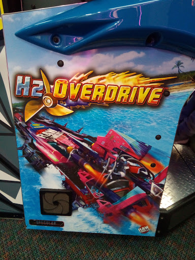 Movie Theater «Rave Motion Pictures Milford 16», reviews and photos, 500 Rivers Edge Dr, Milford, OH 45150, USA