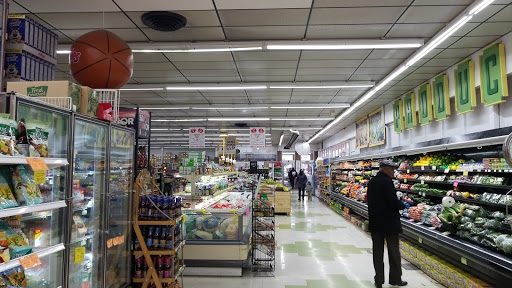 Grocery Store «Fair Line Food Center», reviews and photos, 16520 W Warren Ave, Detroit, MI 48228, USA