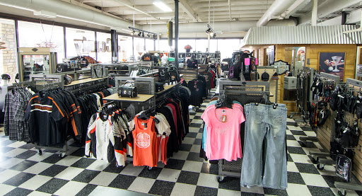 Harley-Davidson Dealer «Queen City Harley-Davidson», reviews and photos, 5960 Dixie Hwy, Fairfield, OH 45014, USA