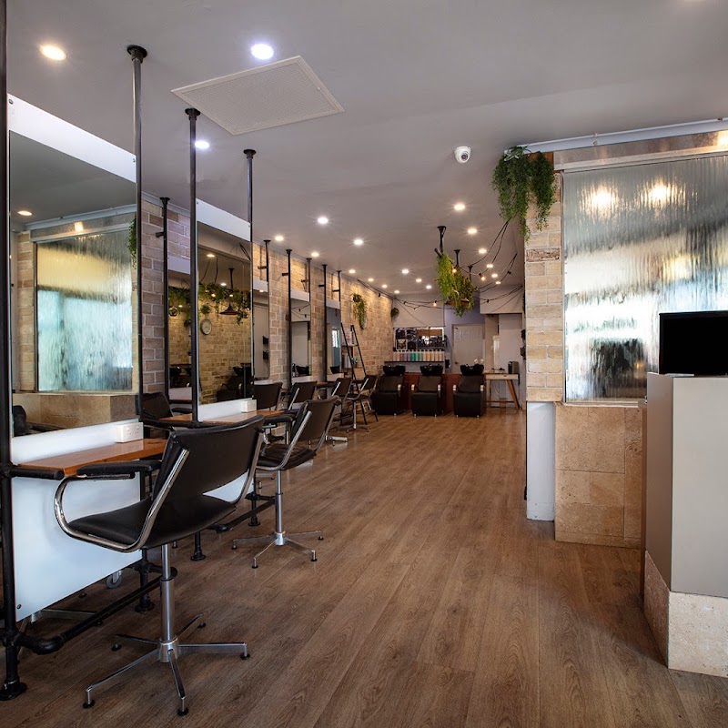 Elenbi Hair - Buderim