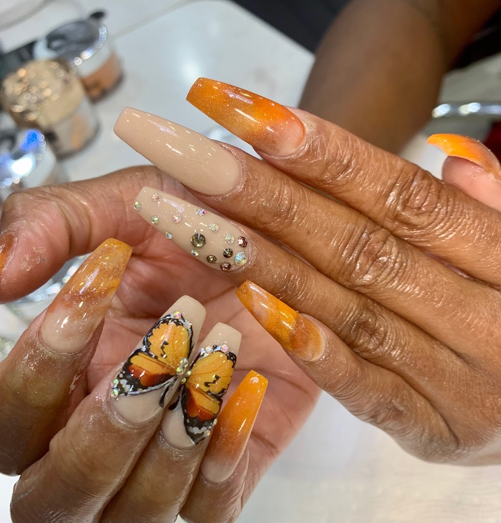 Only Nails & Spa 20747