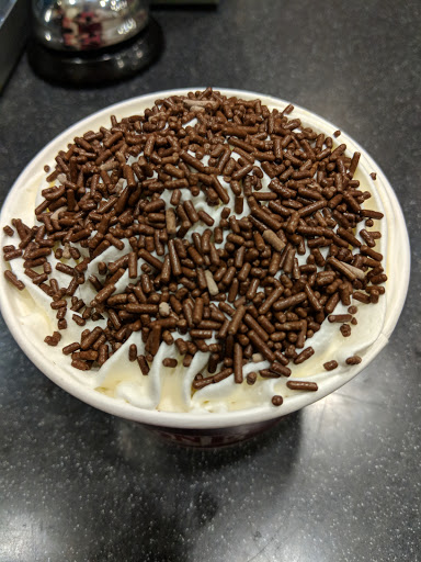 Ice Cream Shop «Cold Stone Creamery», reviews and photos, 4700 Vestal Pkwy E, Vestal, NY 13850, USA