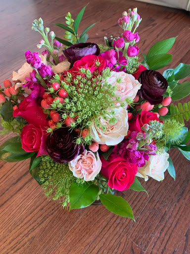 Gift Shop «Flower Fashions Inc», reviews and photos, 909 W 7th St, Frederick, MD 21701, USA