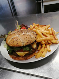 Photo n°2 de LE D31 RESTAURANT à Crêches-sur-Saône ()