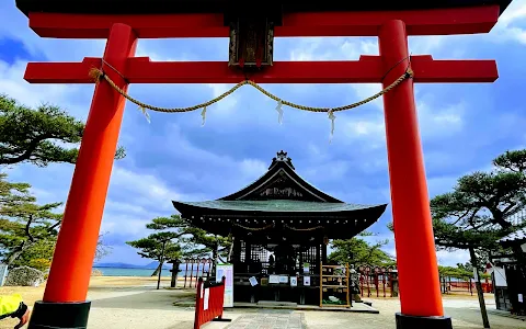 Karasaki Shrine image