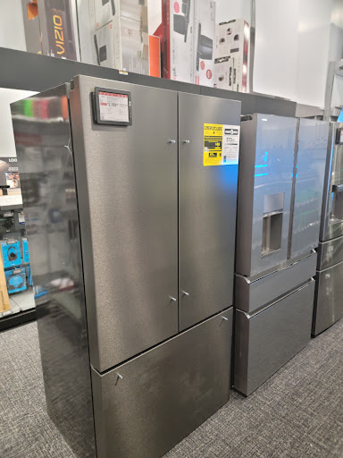 Electronics Store «Best Buy», reviews and photos, 3849 S Delsea Dr, Vineland, NJ 08360, USA