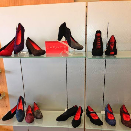 Shoe Store «The Shoe Buckle», reviews and photos, 106 Mercer St, Hightstown, NJ 08520, USA