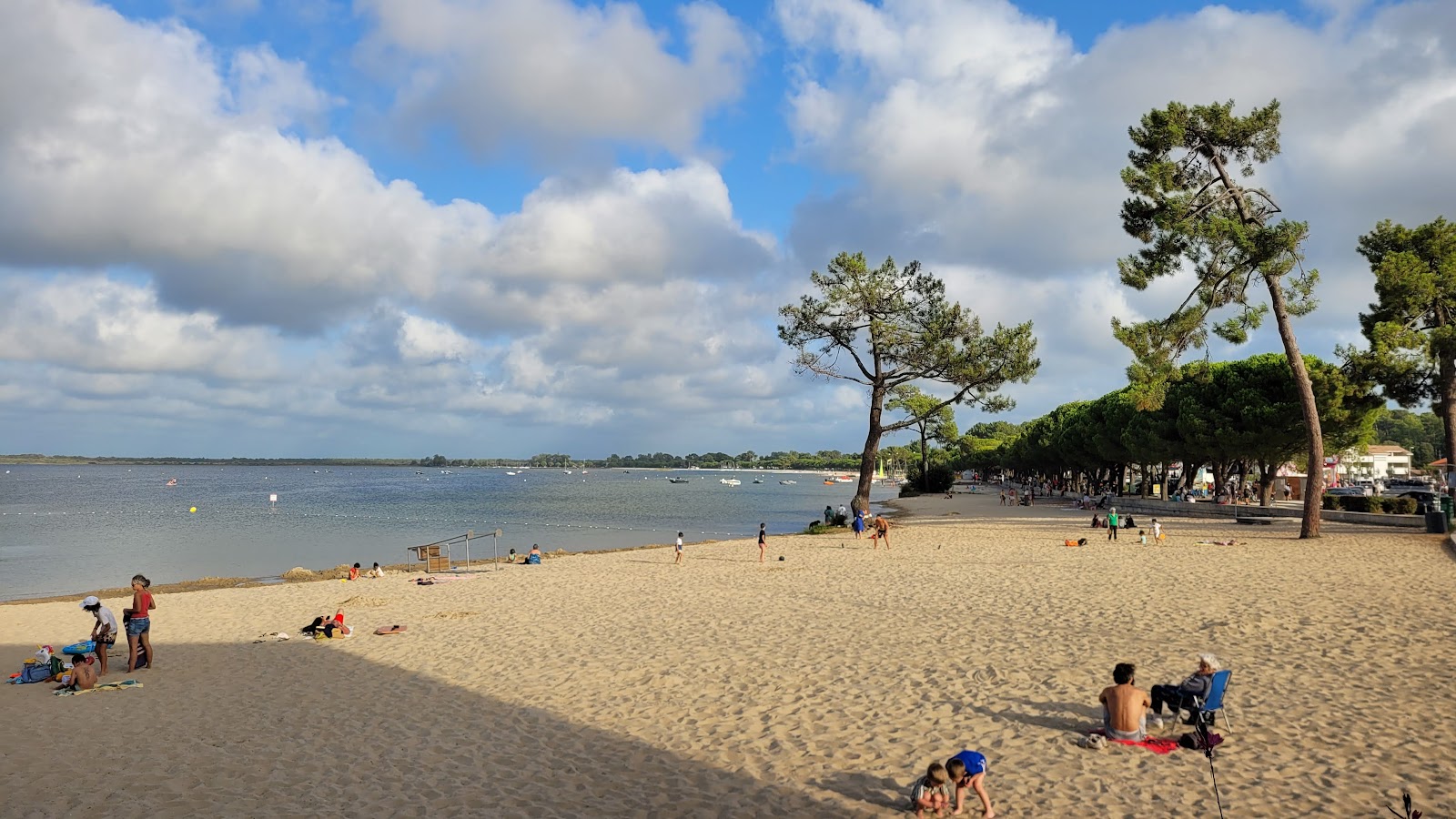 Foto di Plage du Montaut con molto pulita livello di pulizia