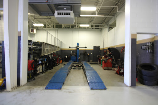 Toyota Dealer «Joseph Toyota of Cincinnati», reviews and photos, 9101 Colerain Ave, Cincinnati, OH 45251, USA