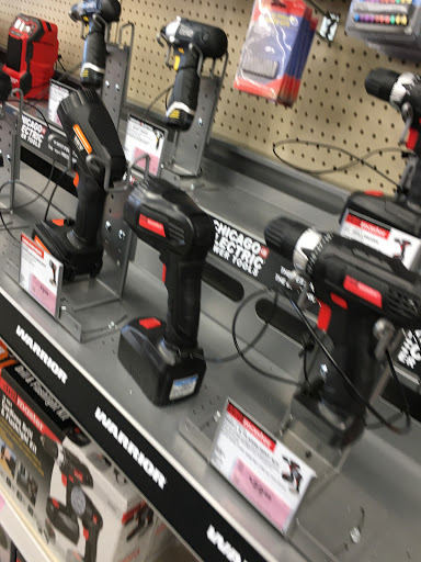 Hardware Store «Harbor Freight Tools», reviews and photos, 7089 S Orange Blossom Trail, Orlando, FL 32809, USA