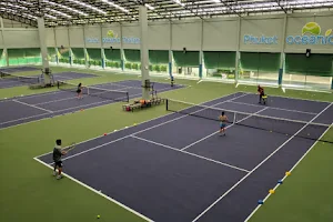 Oceanic Tennis and Fitness Club image