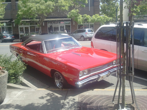 Thrift Store «72nd Street Goodwill», reviews and photos, 1415 E 72nd St, Tacoma, WA 98404, USA